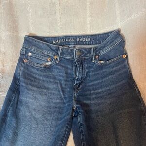American Eagle Outfitters Women's Dark Blue Straight Leg Jeans